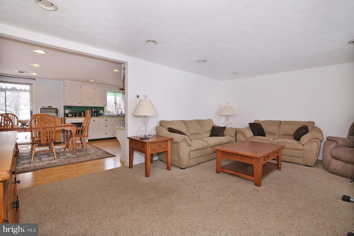 2 N Willow Street photo 14