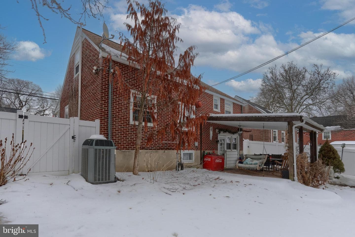 323 S 3rd Avenue photo 27