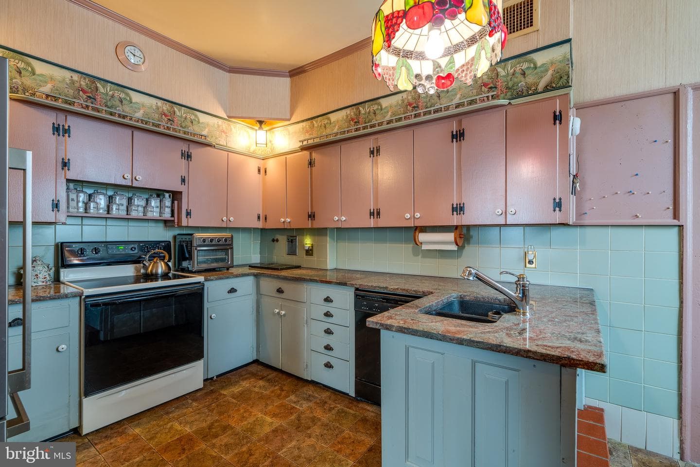 49 S White Oak Street photo 17
