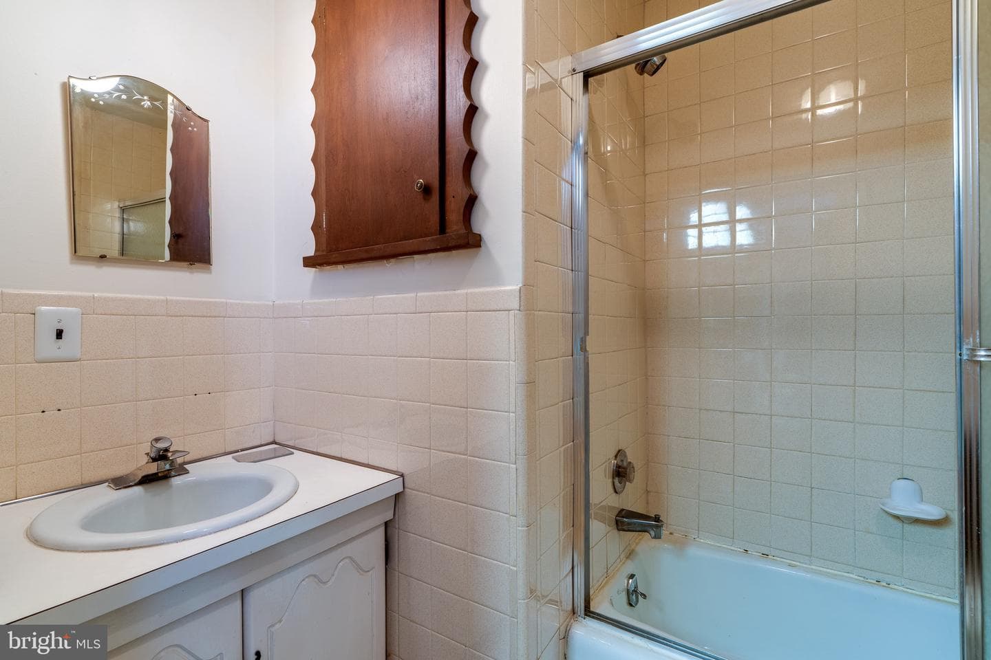 49 S White Oak Street photo 25