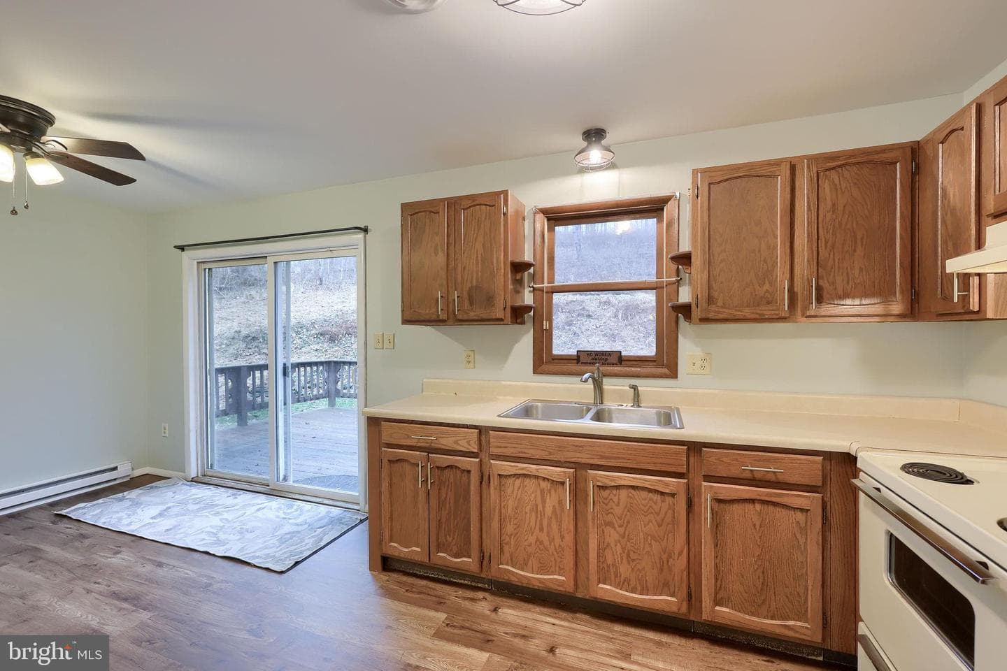 116 Ironmaster Road photo 28
