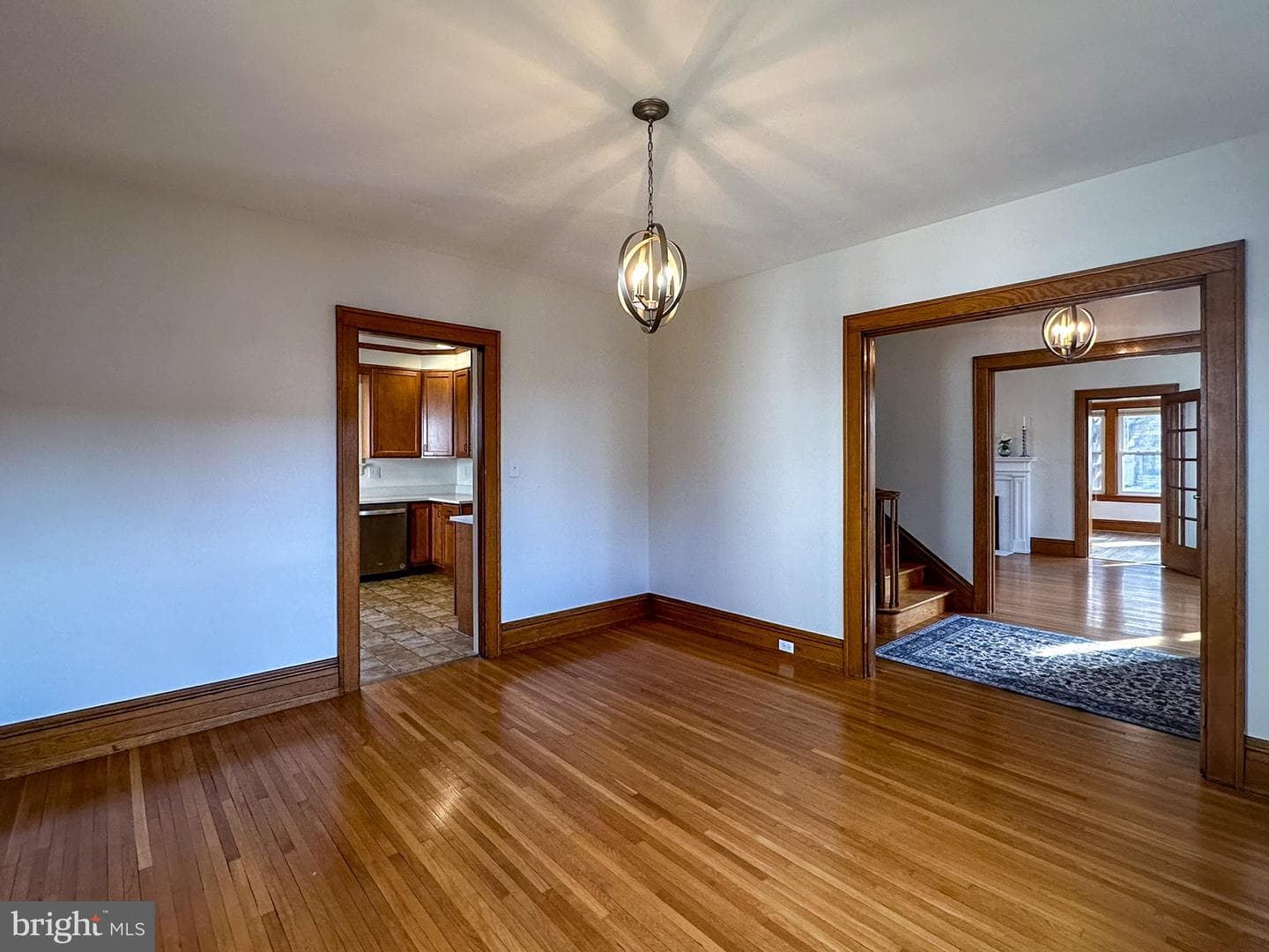 36 N College Street photo 15