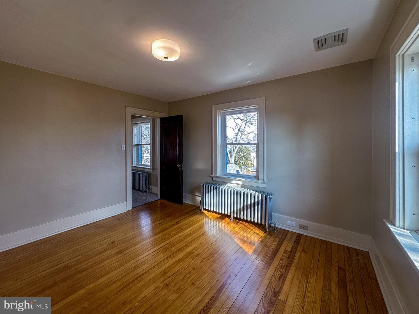 36 N College Street photo 40