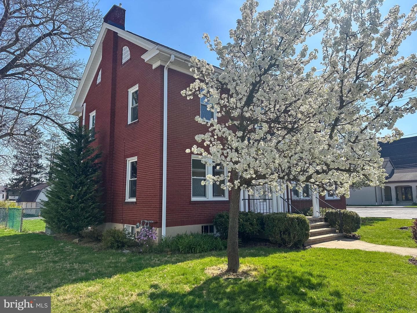 36 N College Street photo 61