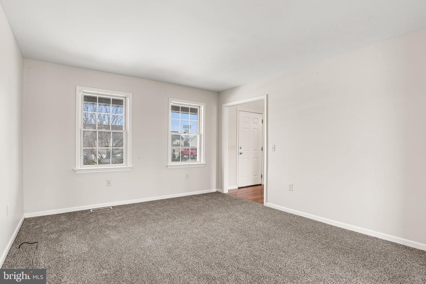 10 Vista Dr photo 17