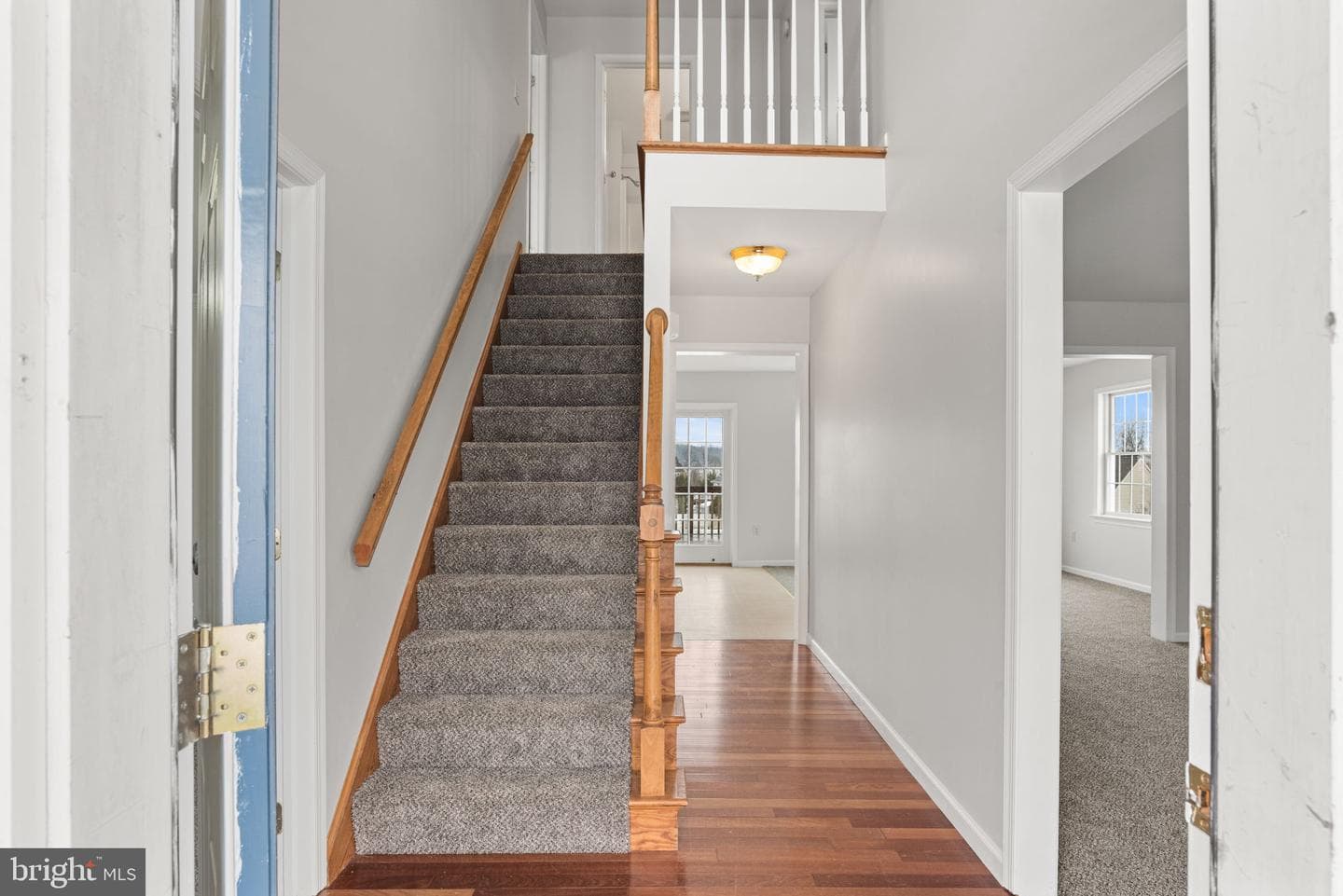 10 Vista Dr photo 5