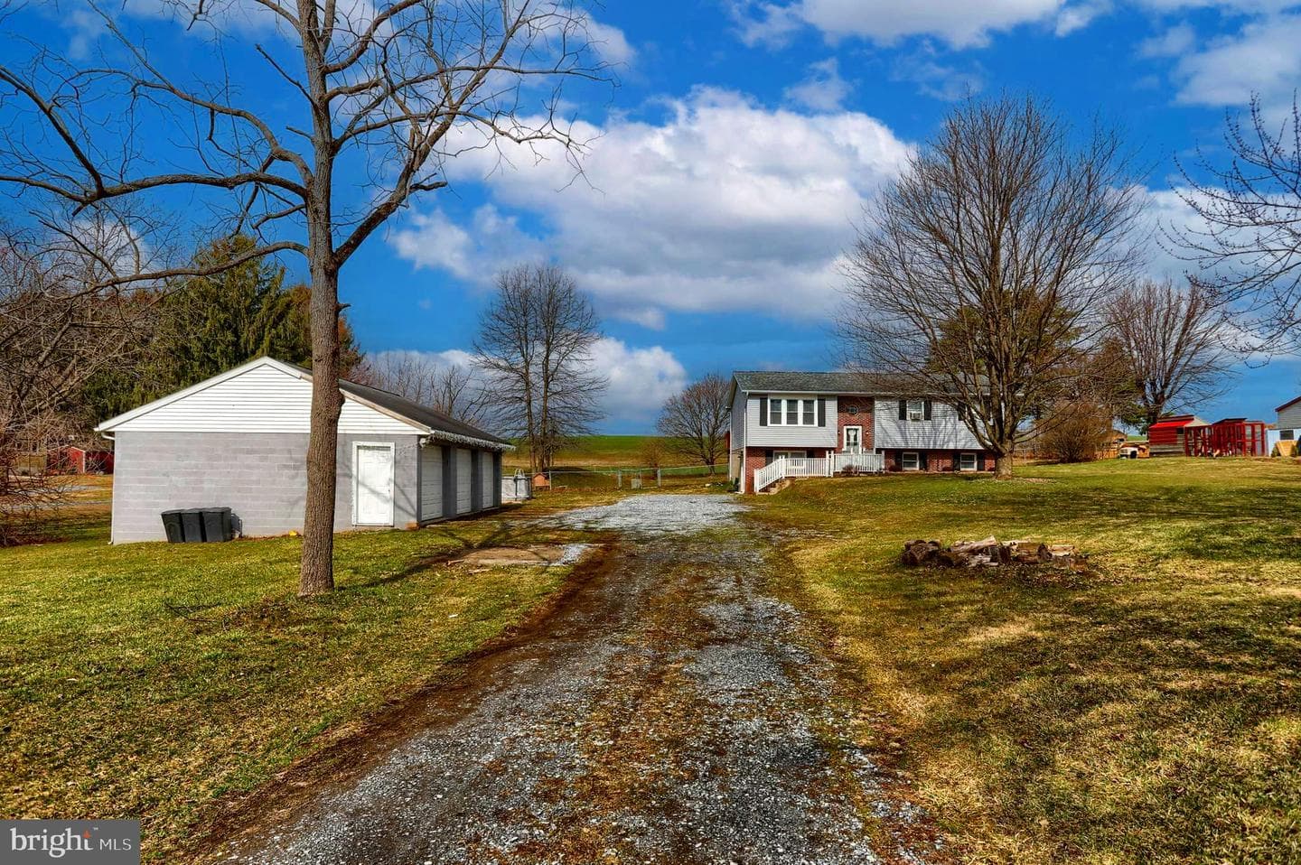 447 Beagle Road photo 4