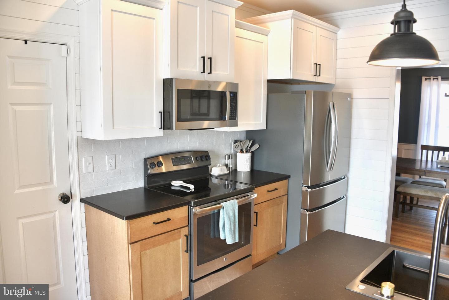 2061 Mallard Ln photo 11