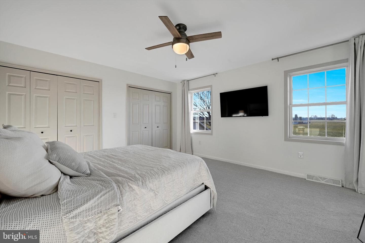 10 Georgie Lane photo 25