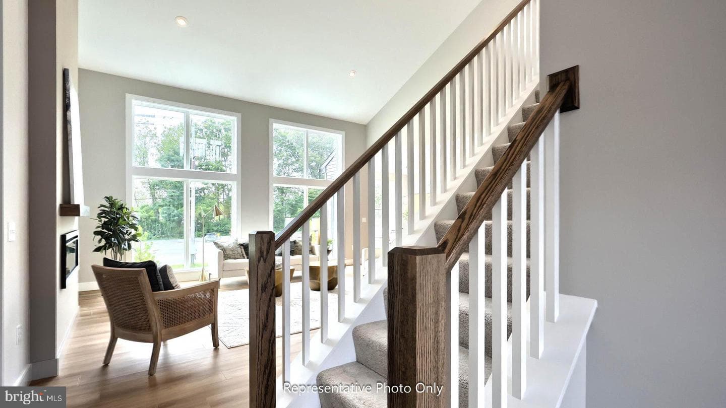 600 Sunset Boulevard photo 15