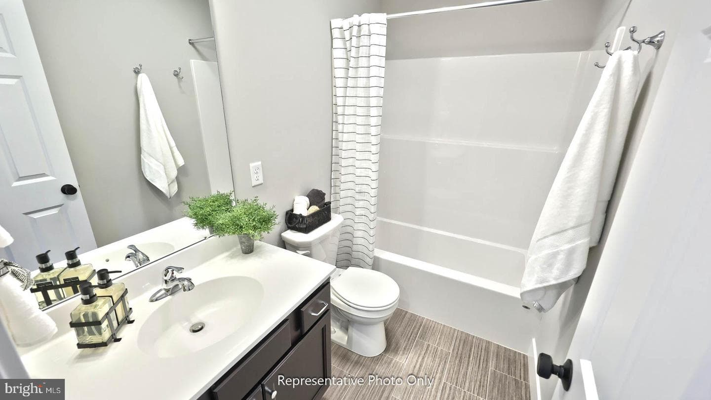 600 Sunset Boulevard photo 26
