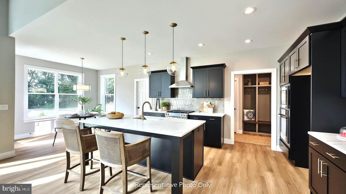 600 Sunset Boulevard photo 7