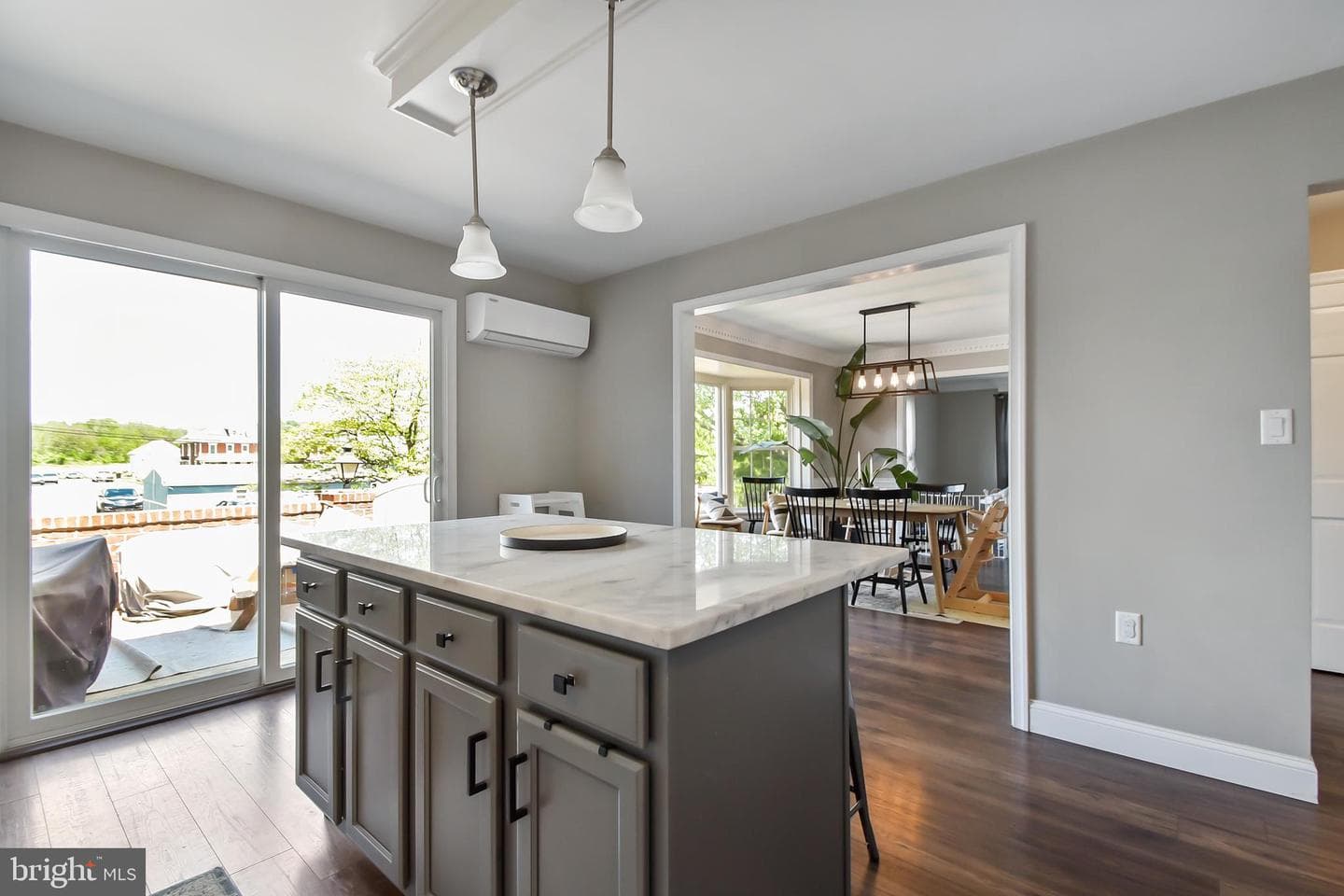 1003 E Cherry Street photo 11