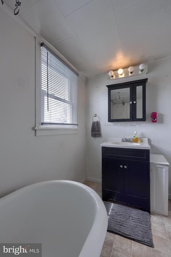 210 Guilford Street photo 22