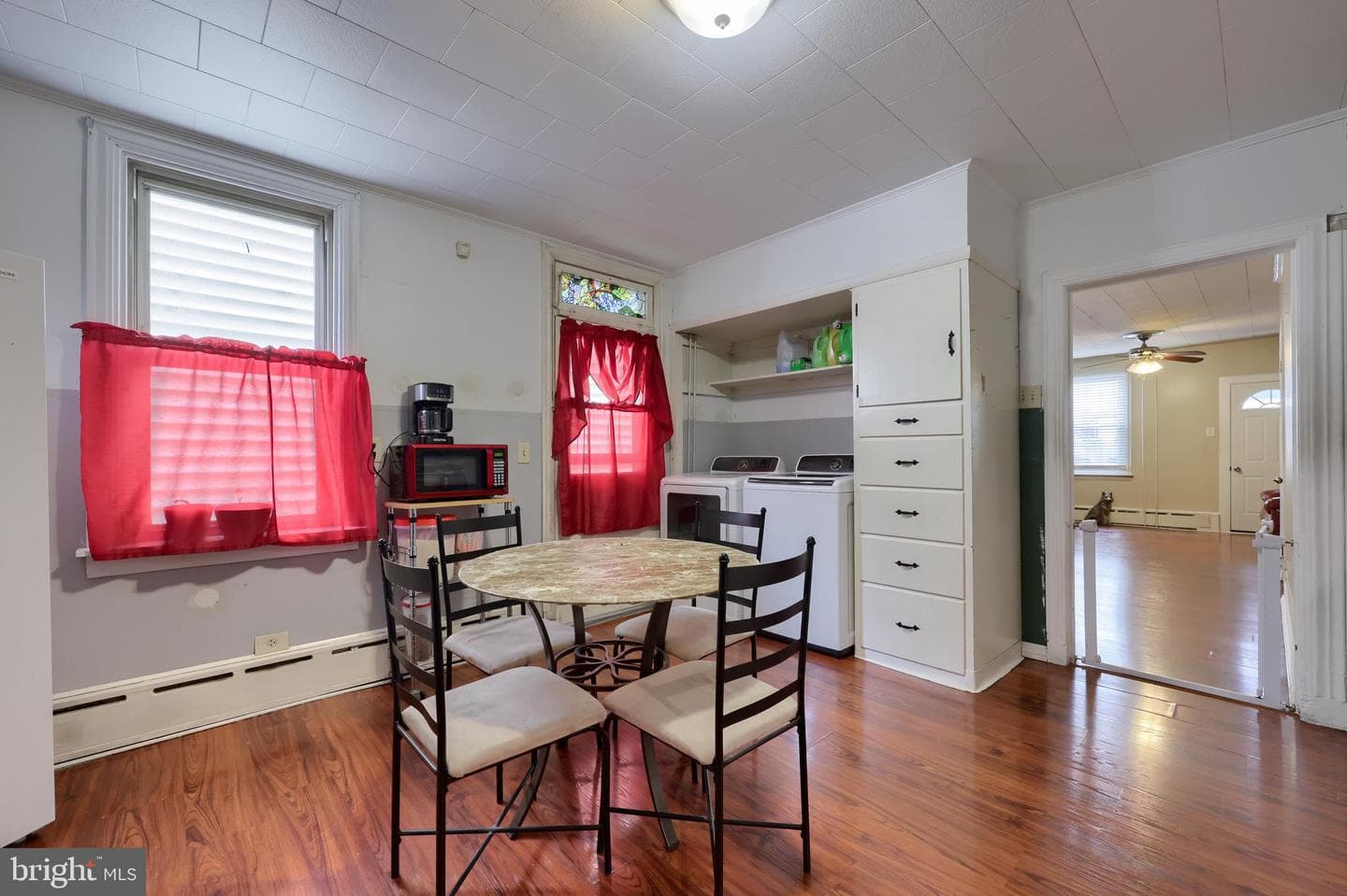 210 Guilford Street photo 6