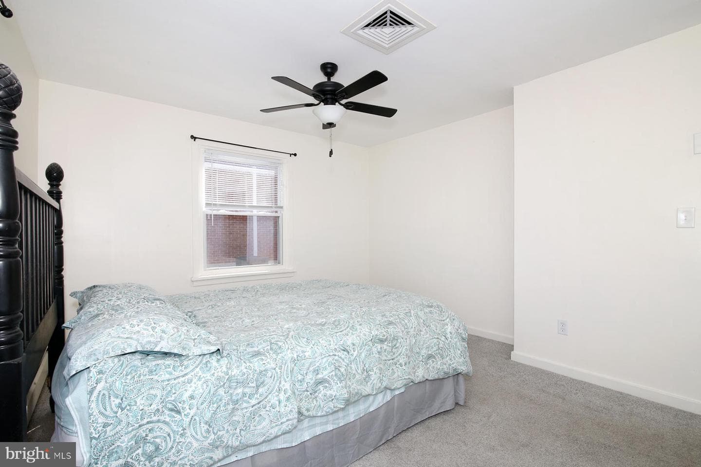 900 State Drive photo 22