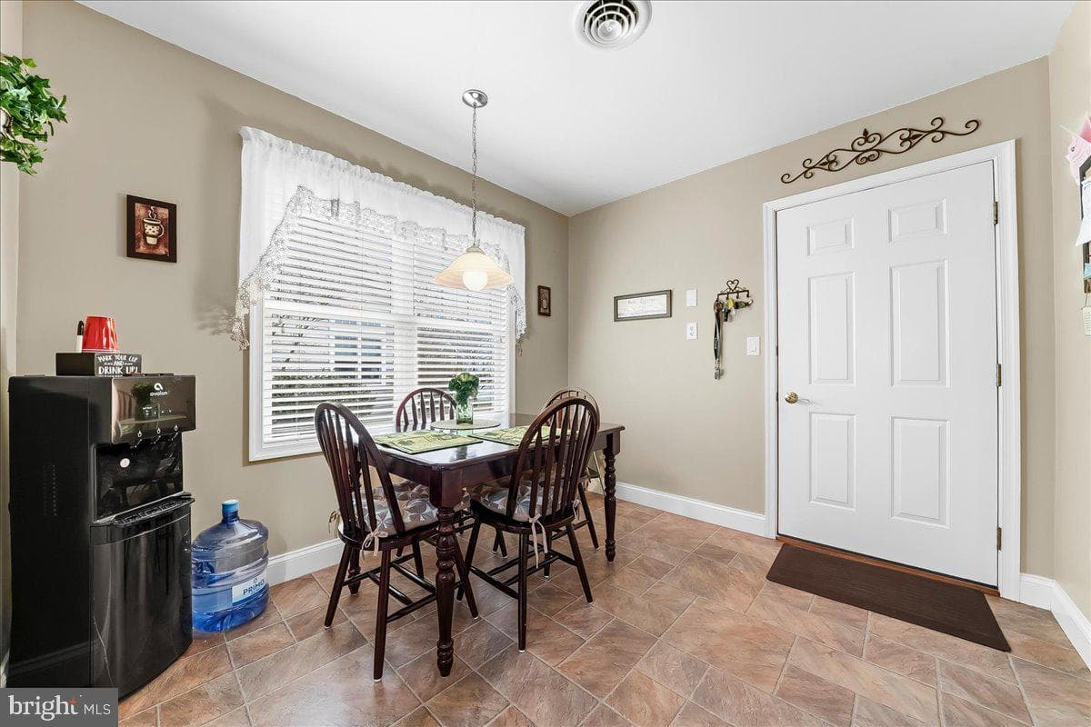1011 Percy Lane photo 14