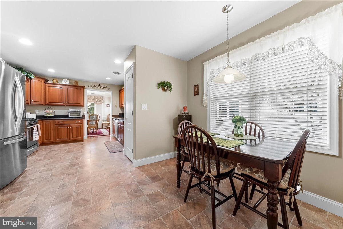 1011 Percy Lane photo 15
