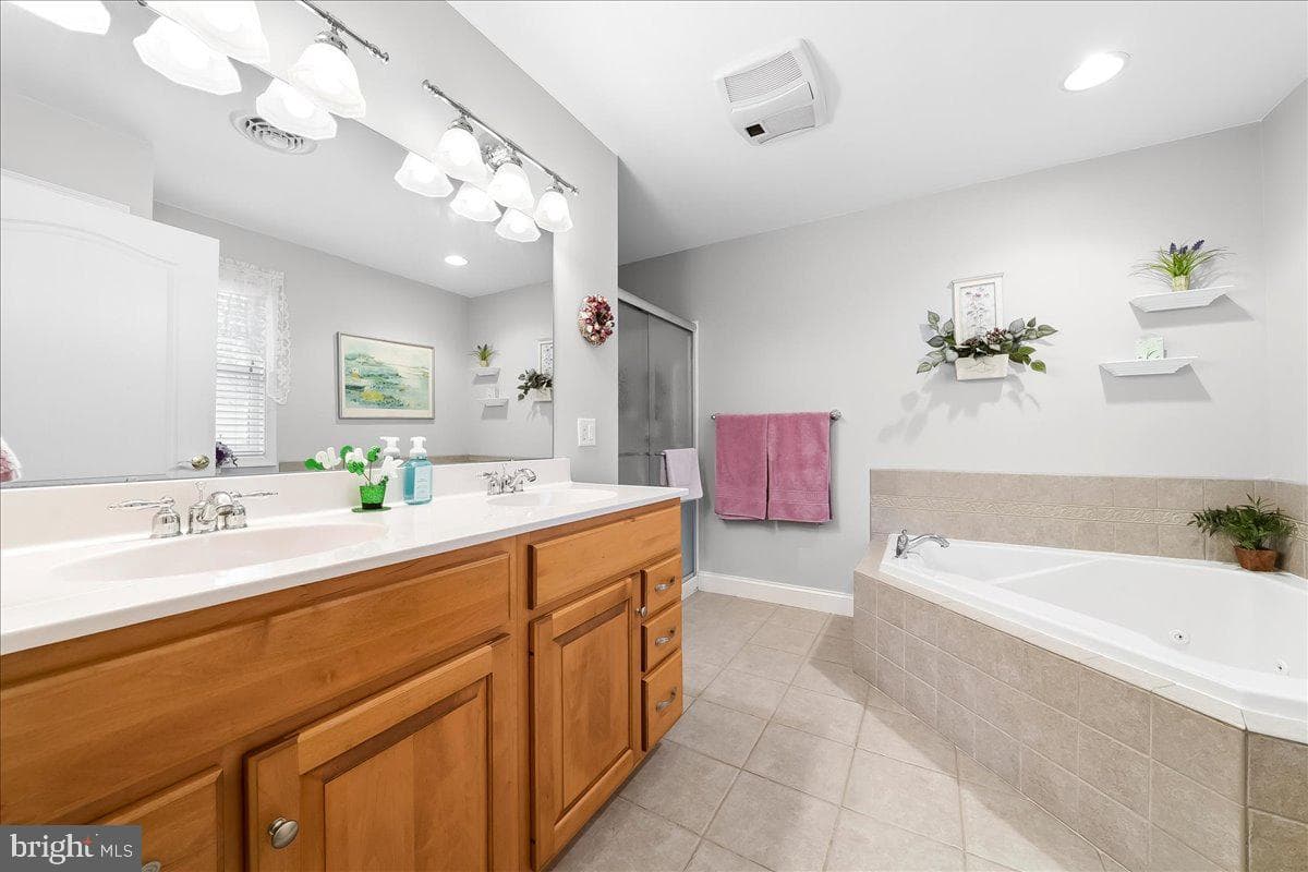 1011 Percy Lane photo 22