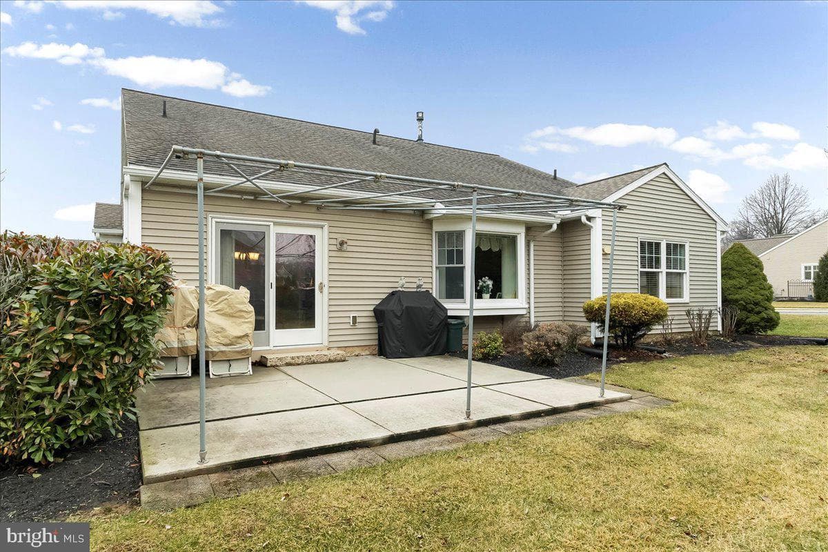 1011 Percy Lane photo 33