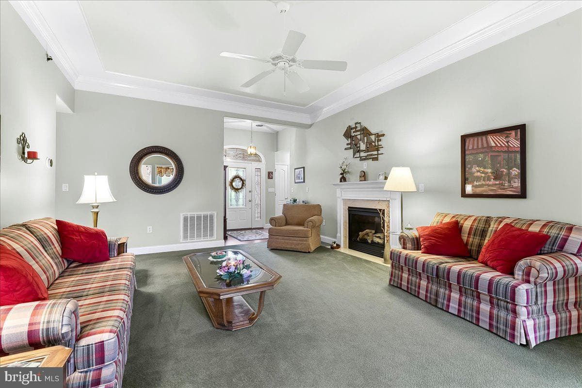 1011 Percy Lane photo 4