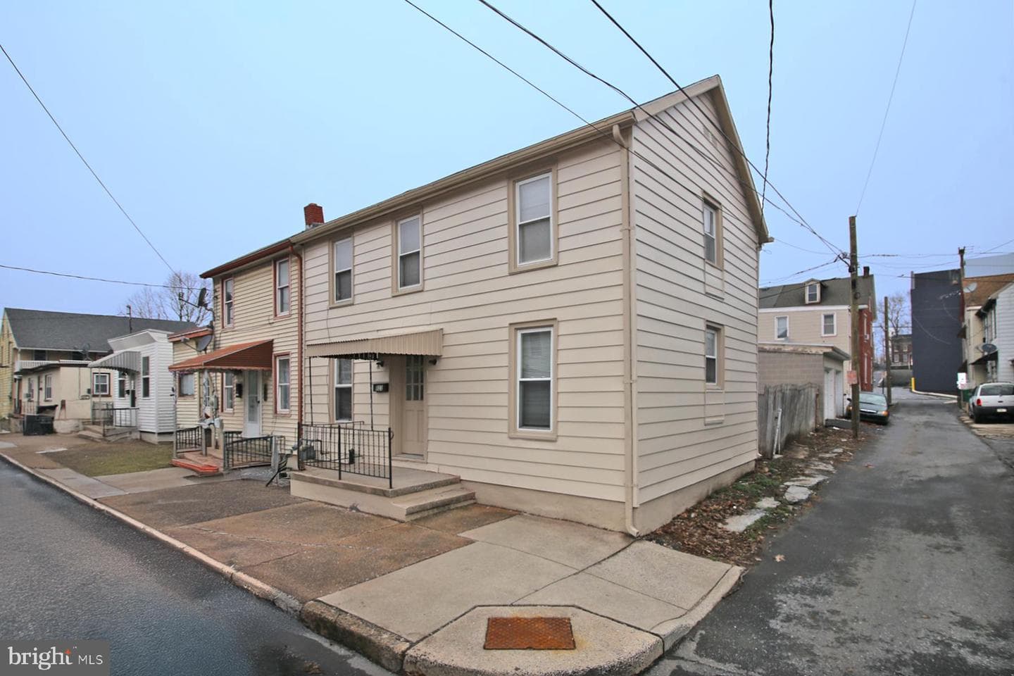 923 Guilford Street, Lebanon