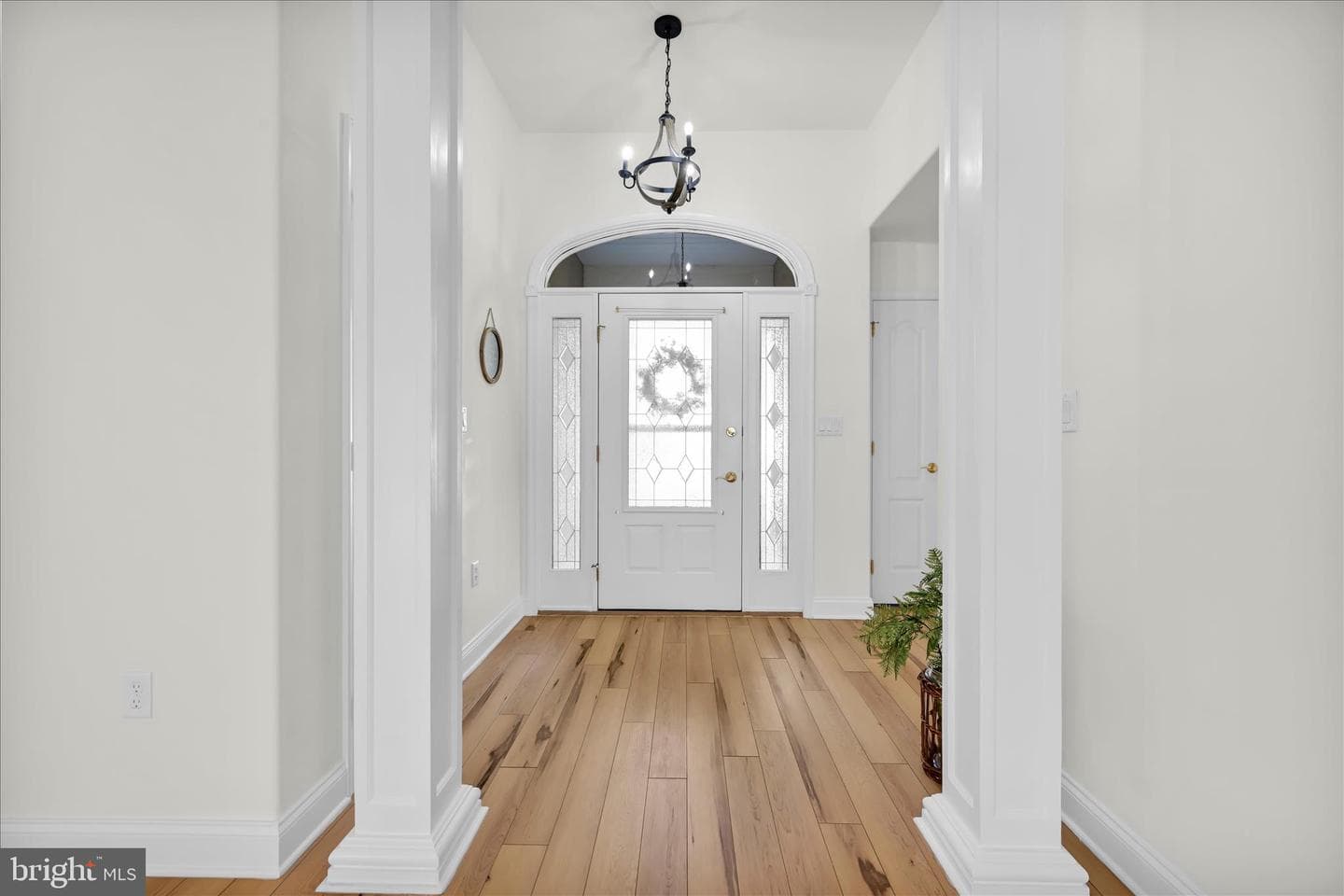 1029 Alden Way photo 15