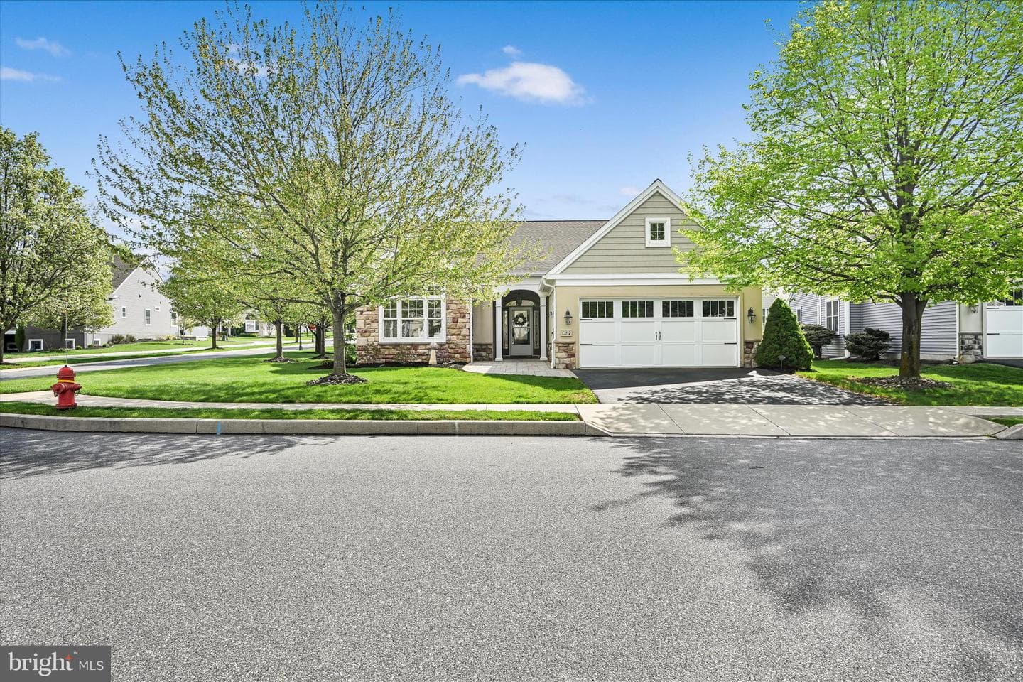 1029 Alden Way photo 9