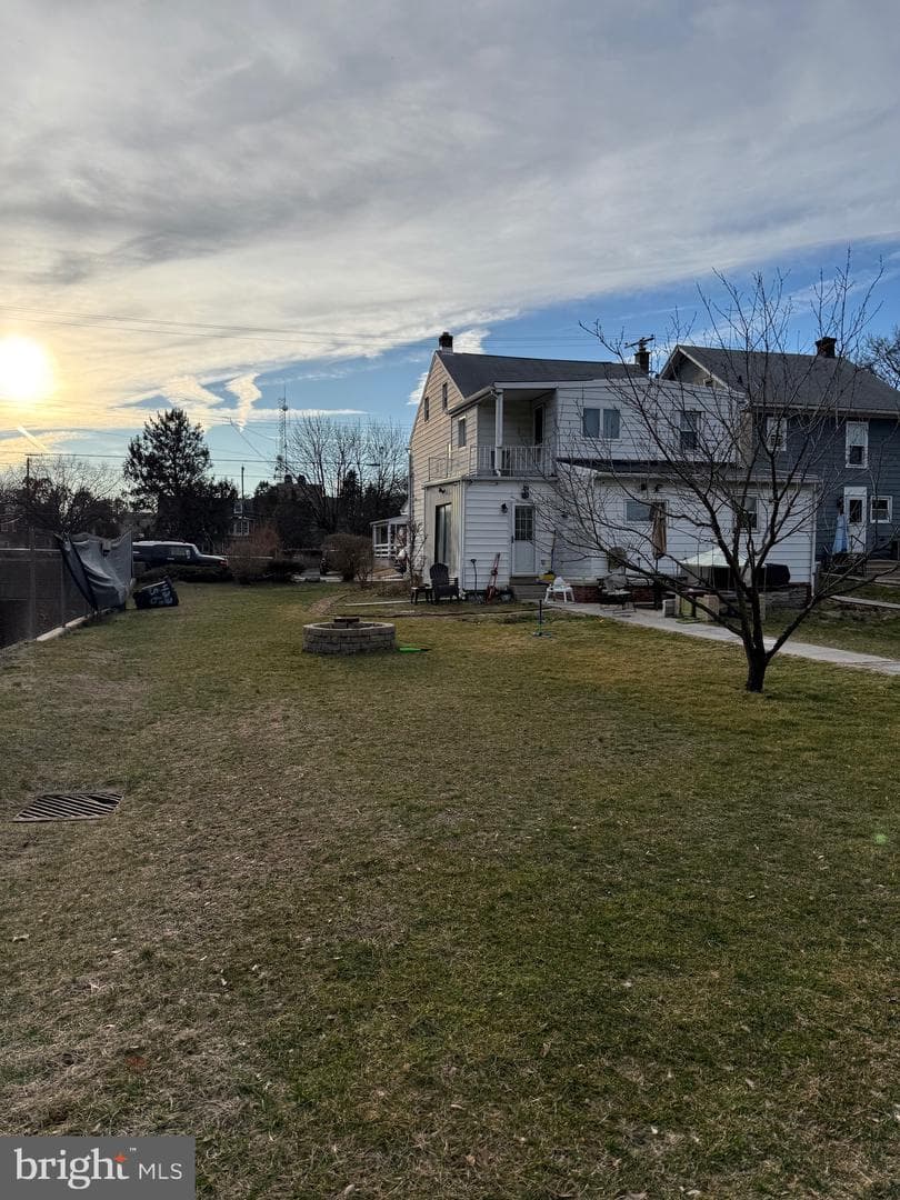 422 S 6th Street photo 6