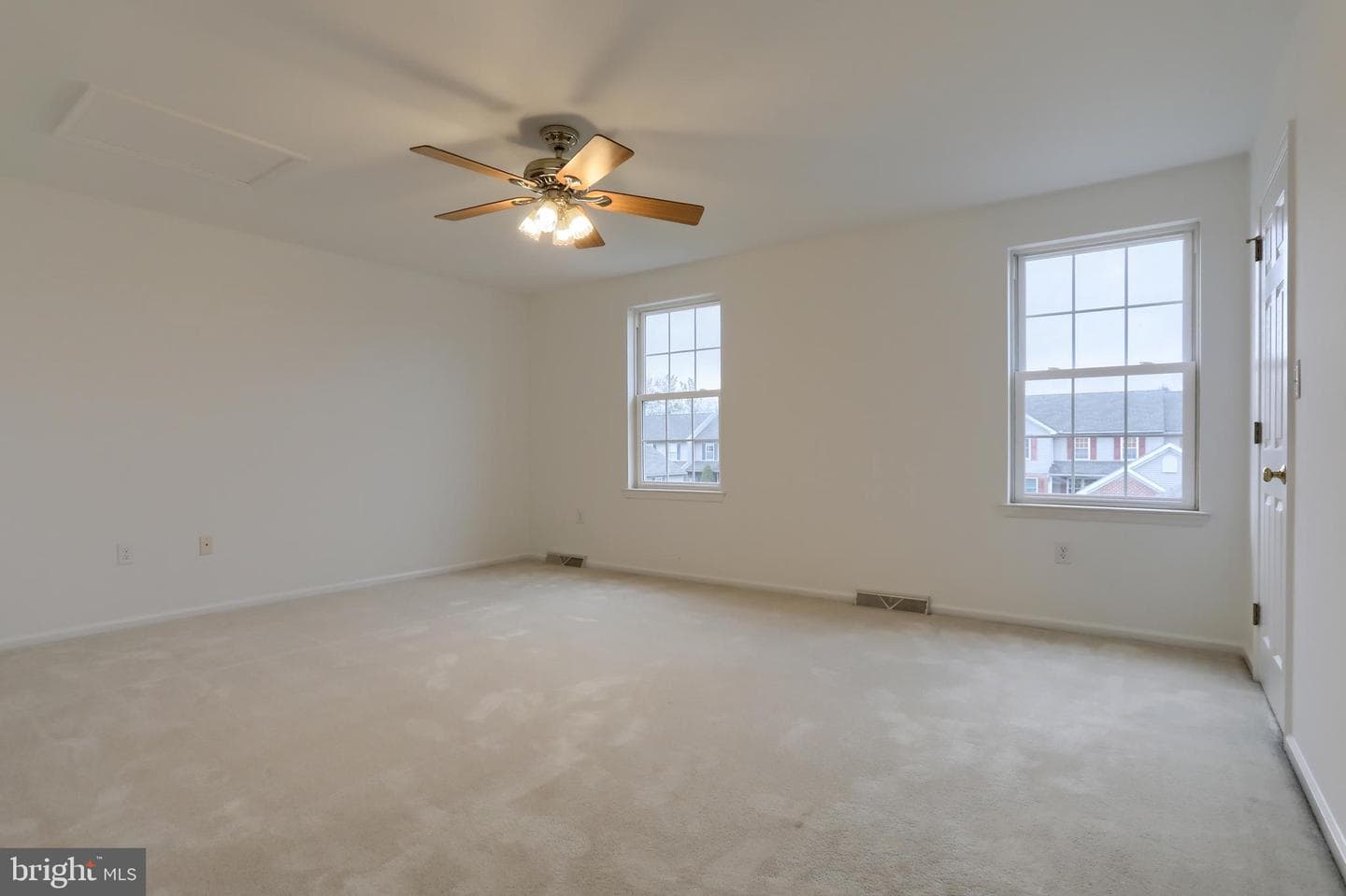 174 Spruce Ct photo 28