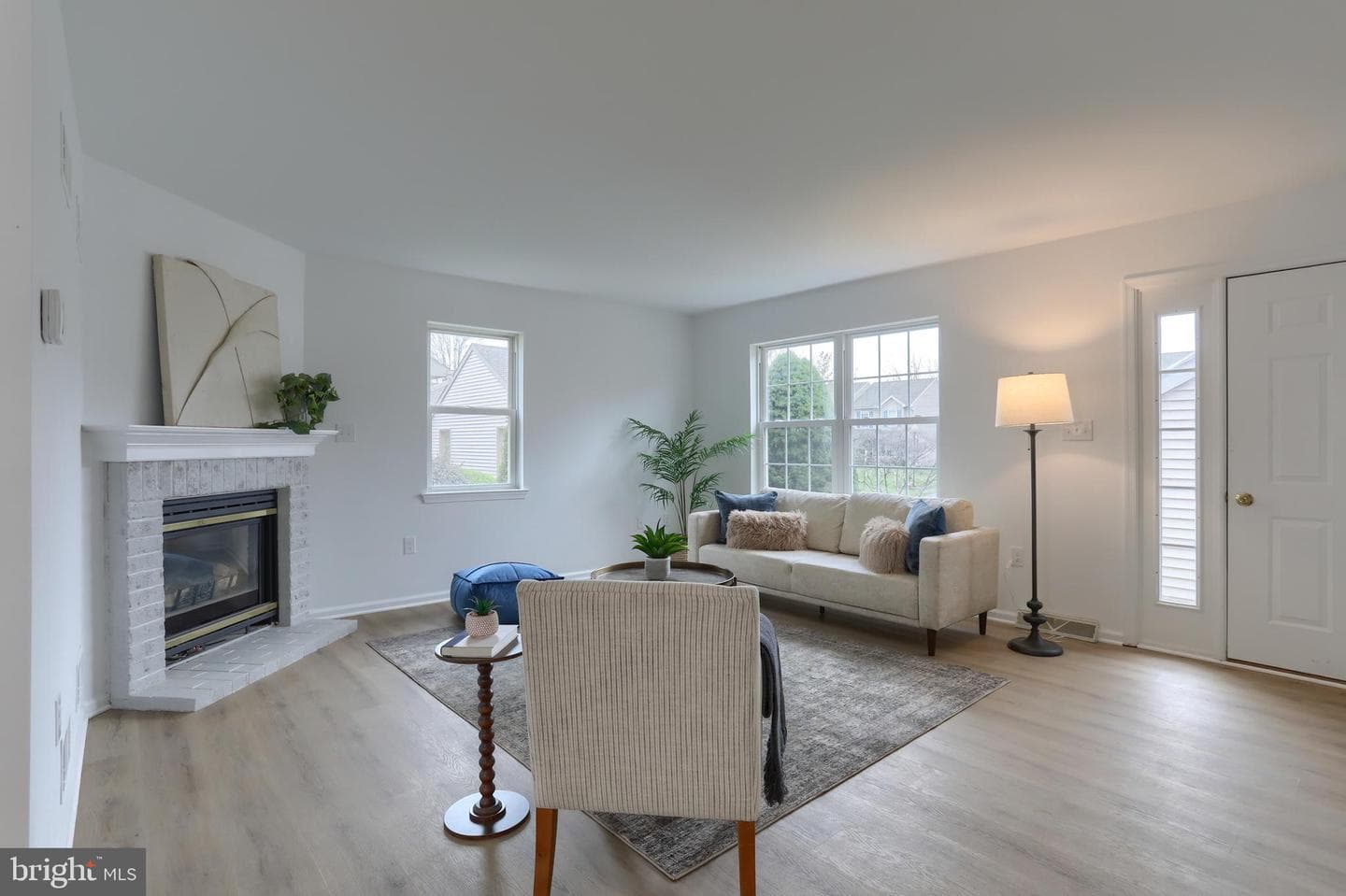 174 Spruce Ct photo 9
