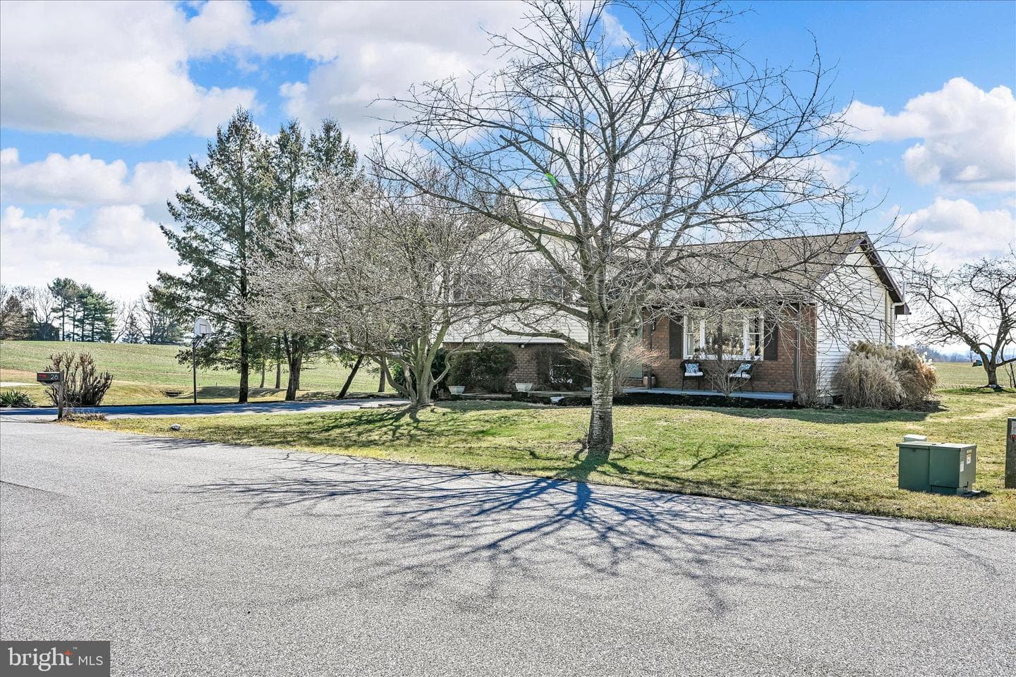 28 Maple Lane photo 3