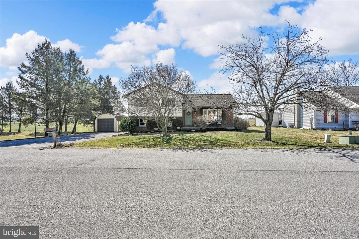 28 Maple Lane photo 4