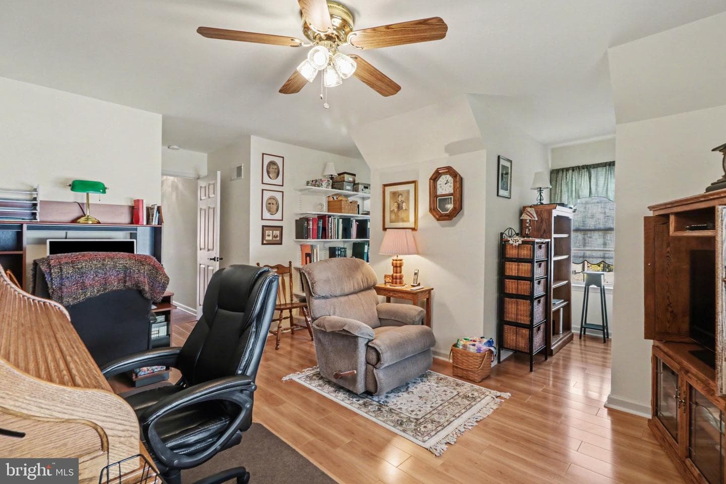 266 Farmhouse Ln photo 23