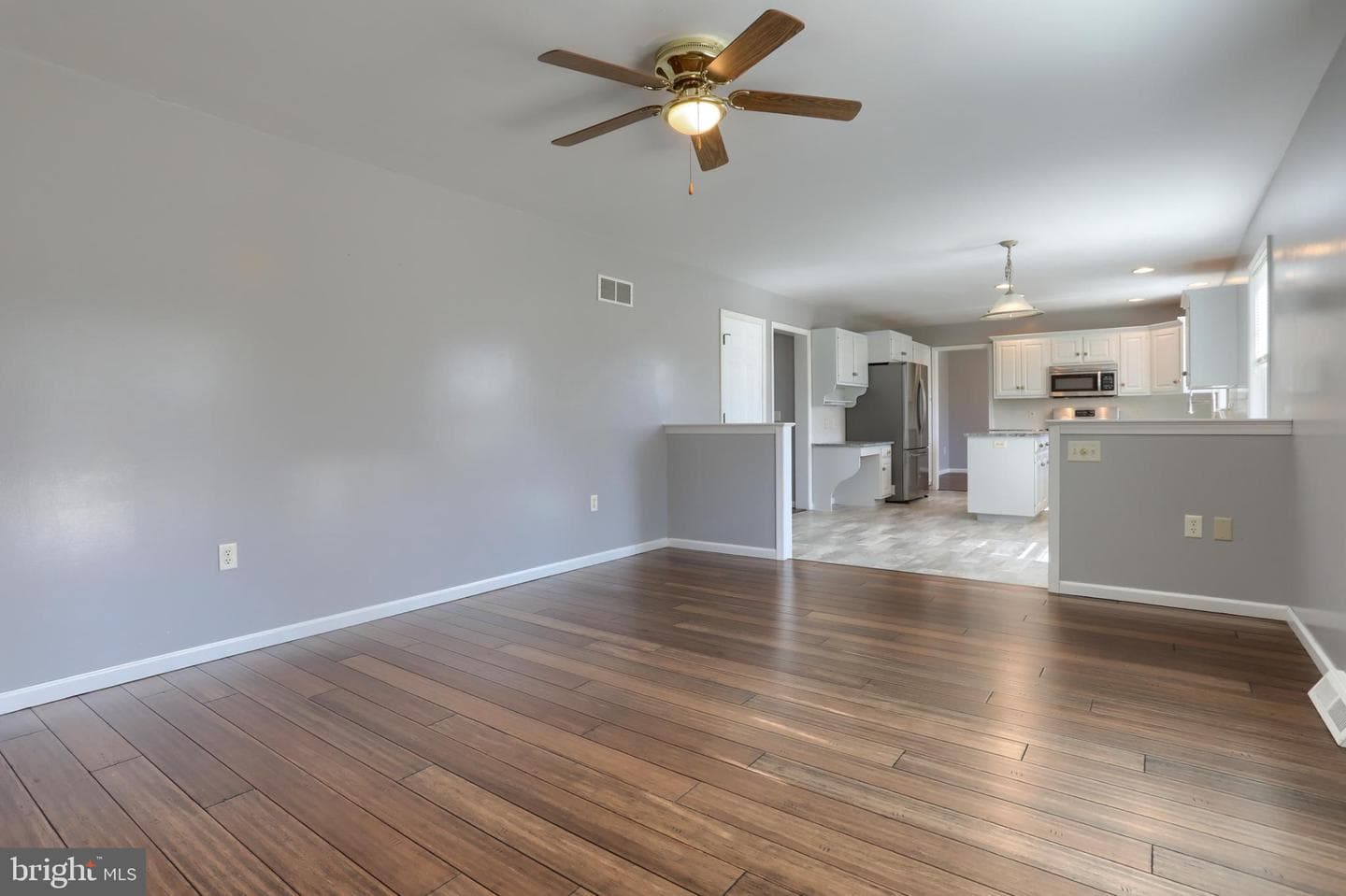 60 Norfolk Lane photo 17