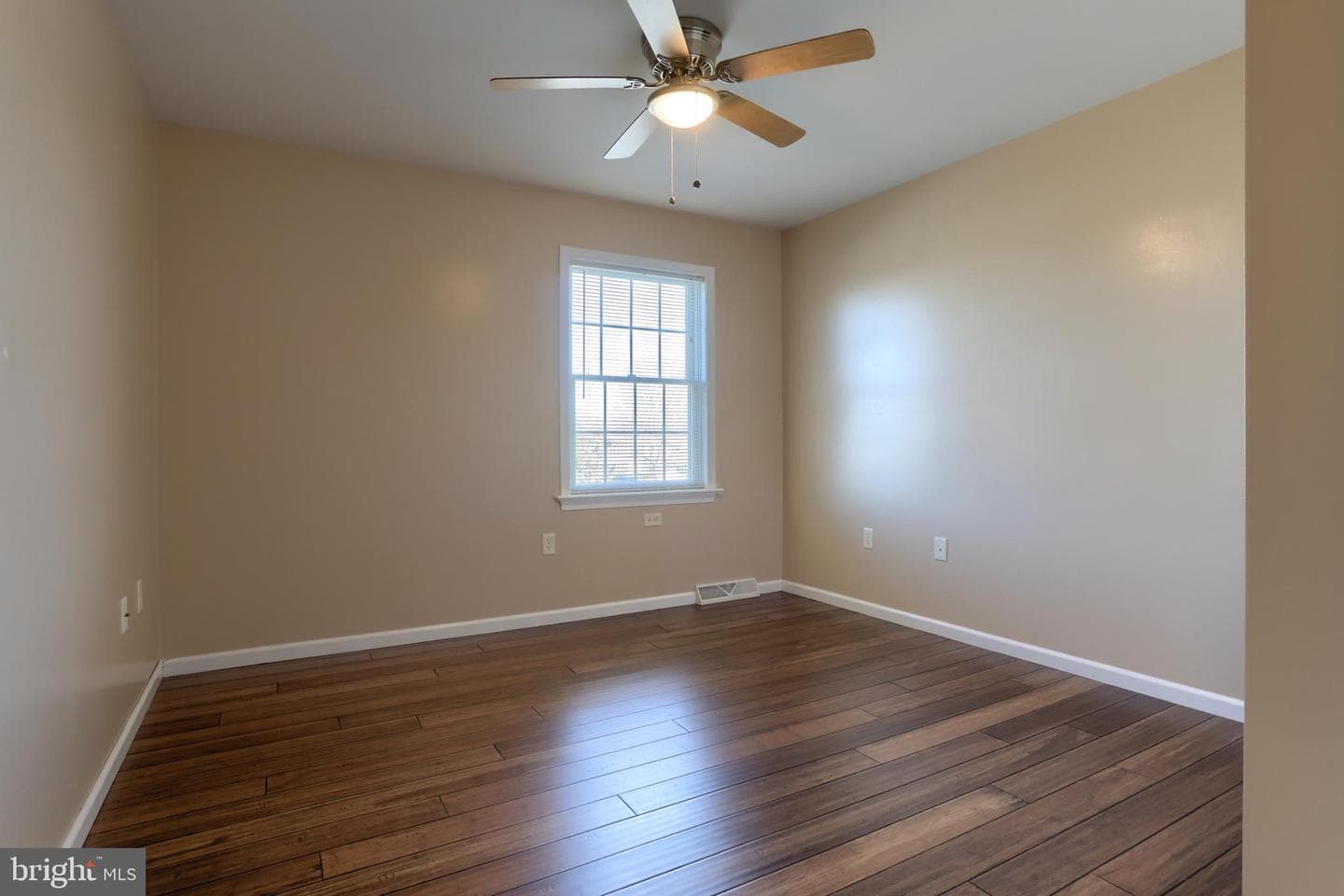 60 Norfolk Lane photo 34
