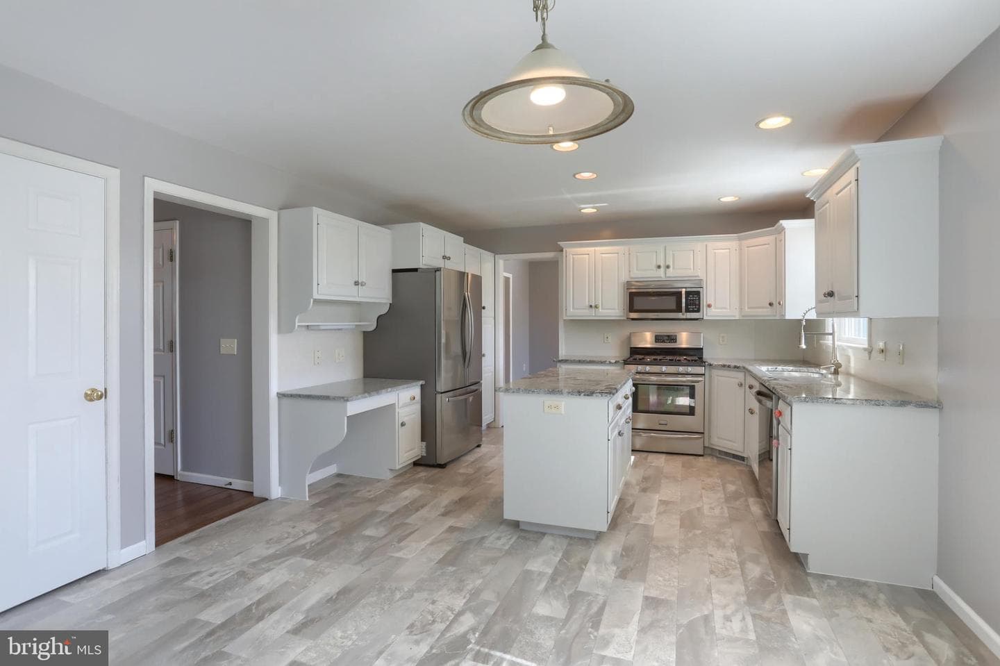 60 Norfolk Lane photo 8