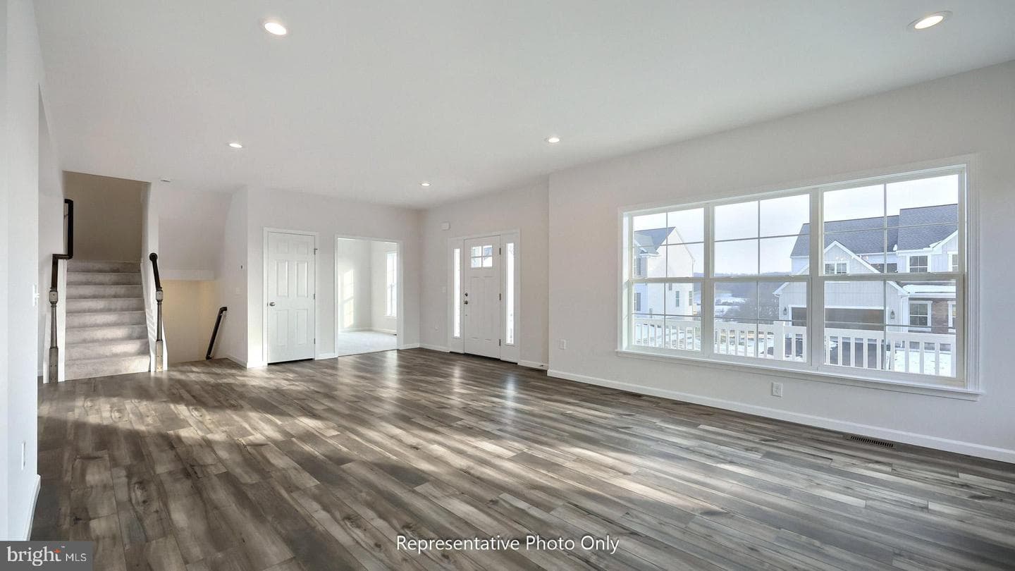 641 Sunset Boulevard photo 13
