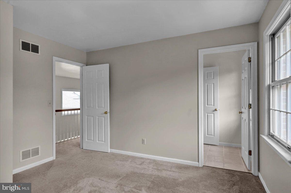 47 Norway Lane photo 29