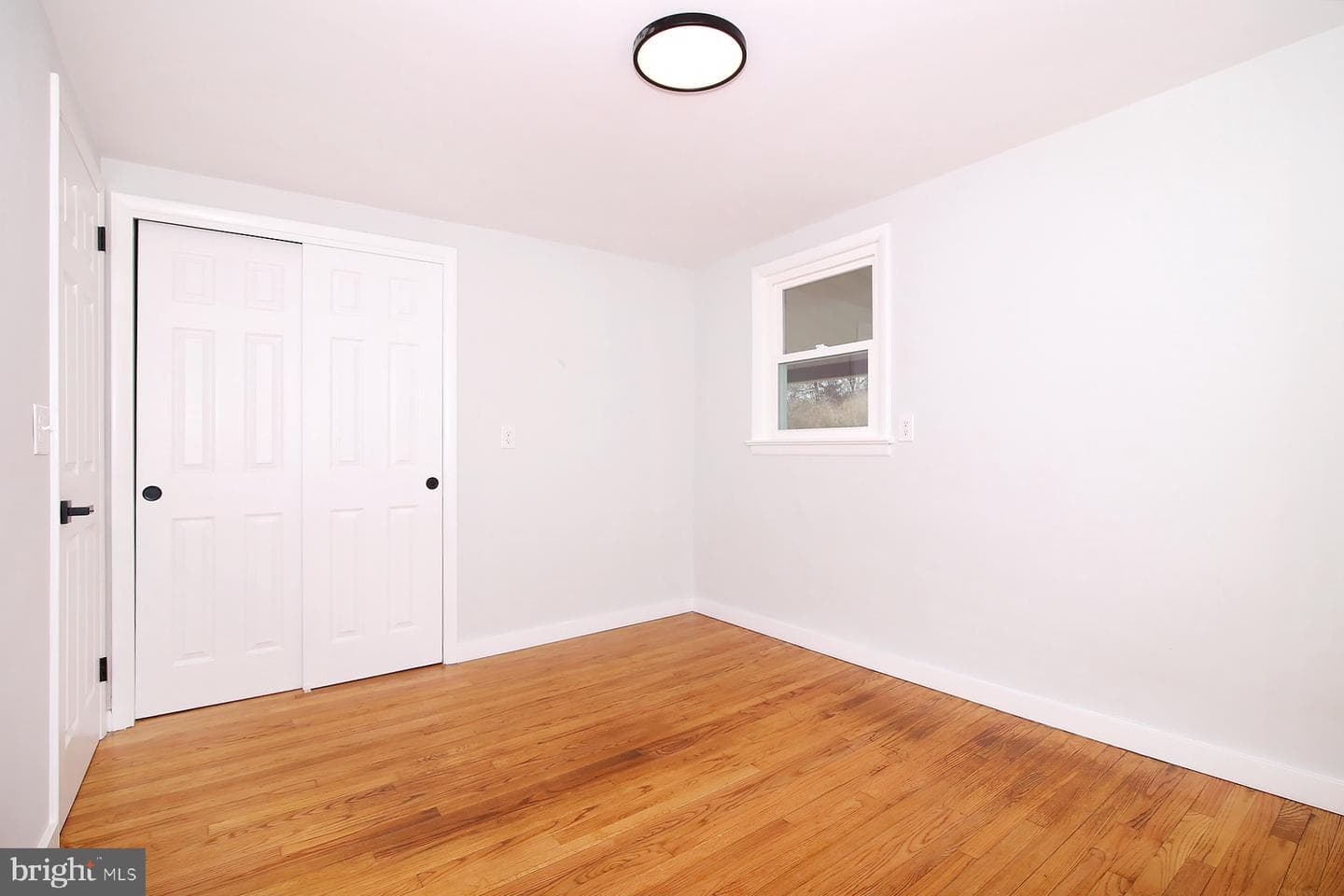 1220 Spruce Street photo 26