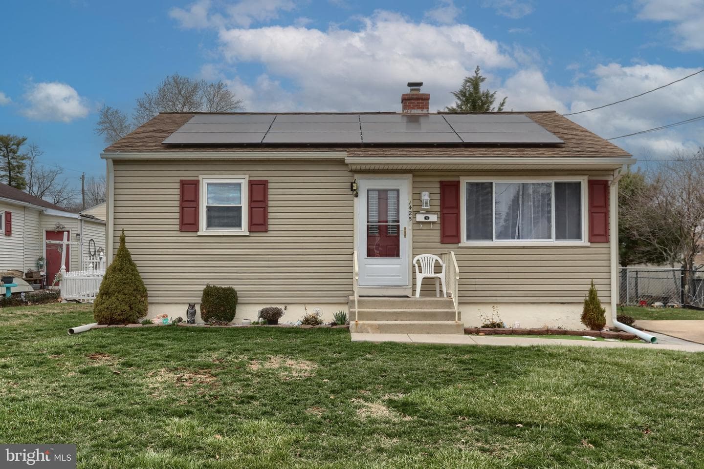 1425 Poplar Street