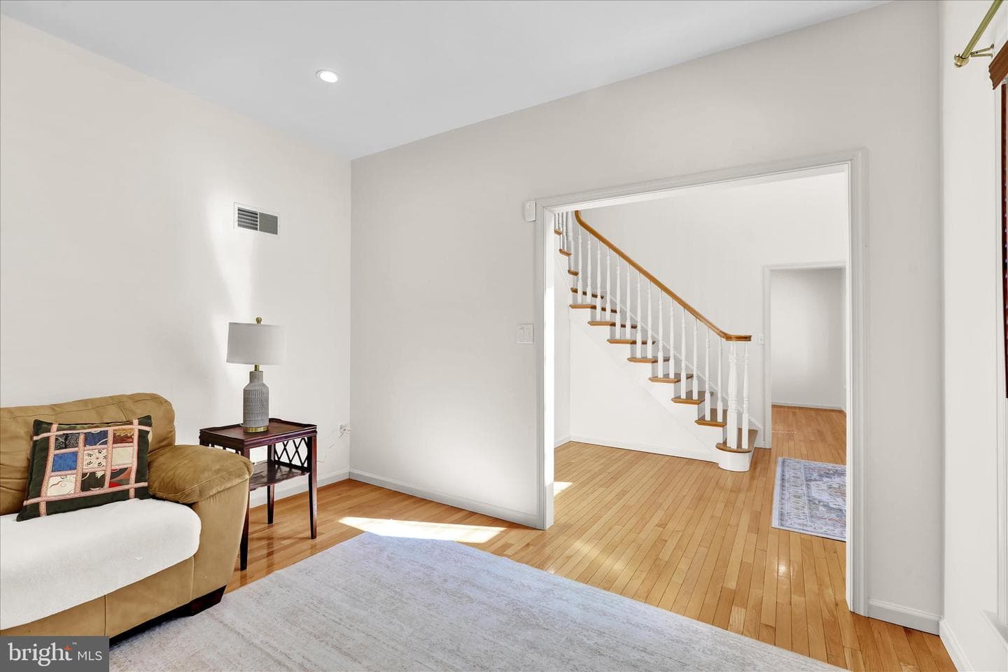 1026 Glenwood Ln L-0254 photo 15