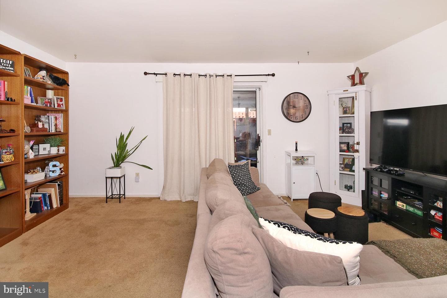 1927 Carlton Drive photo 7