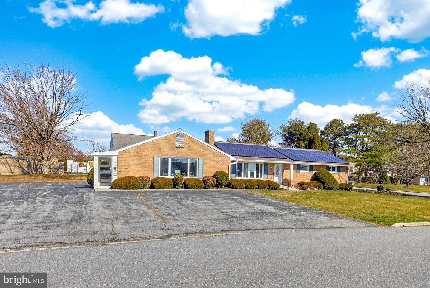 1099 Cedar Crest Drive photo 40