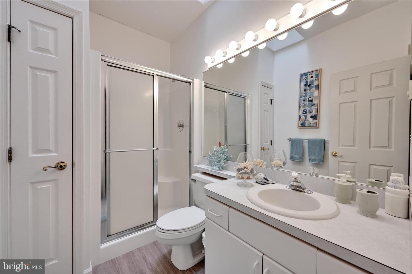 725 Brookside Lane photo 33