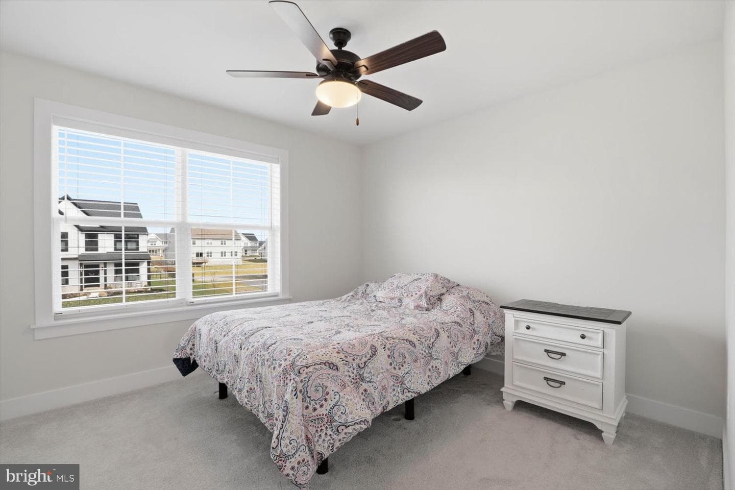 525 Breezewood Lane photo 32