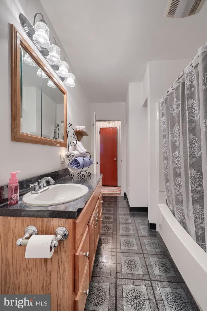 3020 Tunnel Hill Road photo 22