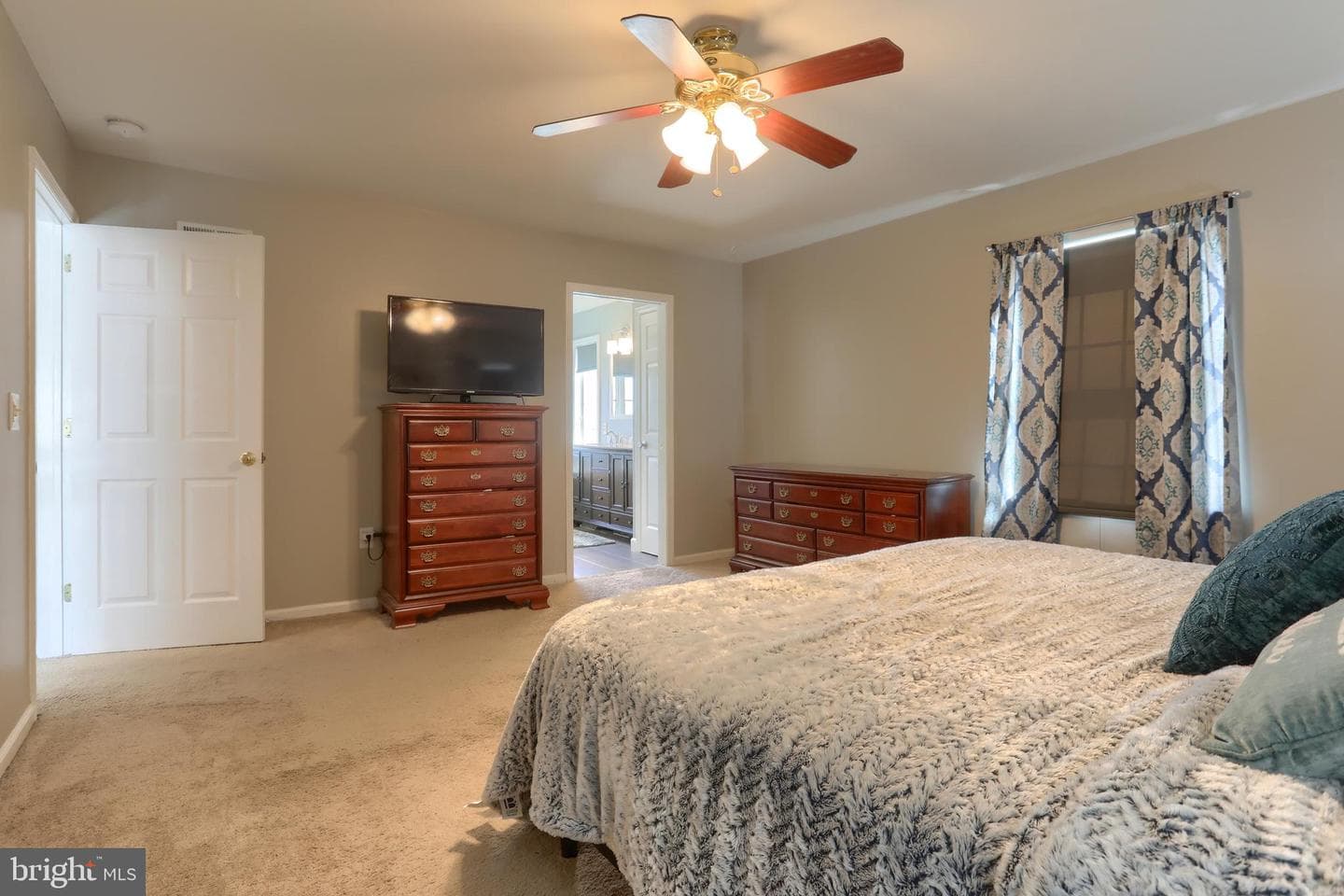 107 Gold Finch Drive photo 27