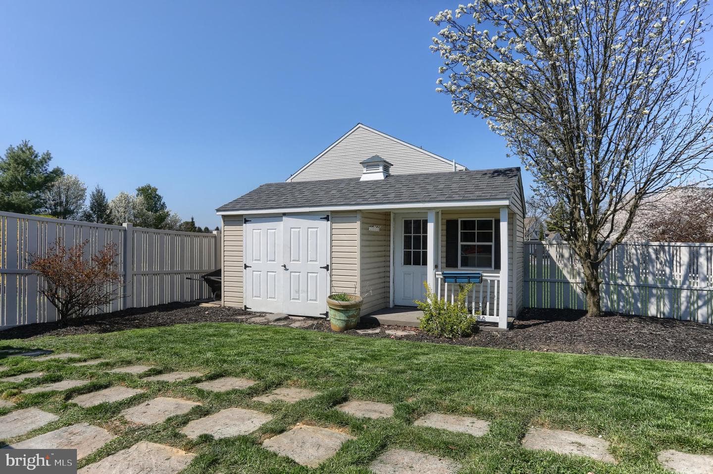 107 Gold Finch Drive photo 47