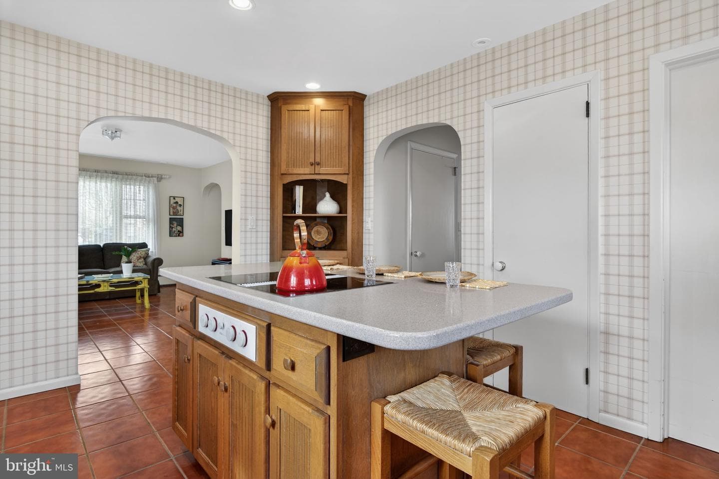 108 S Locust Street photo 11